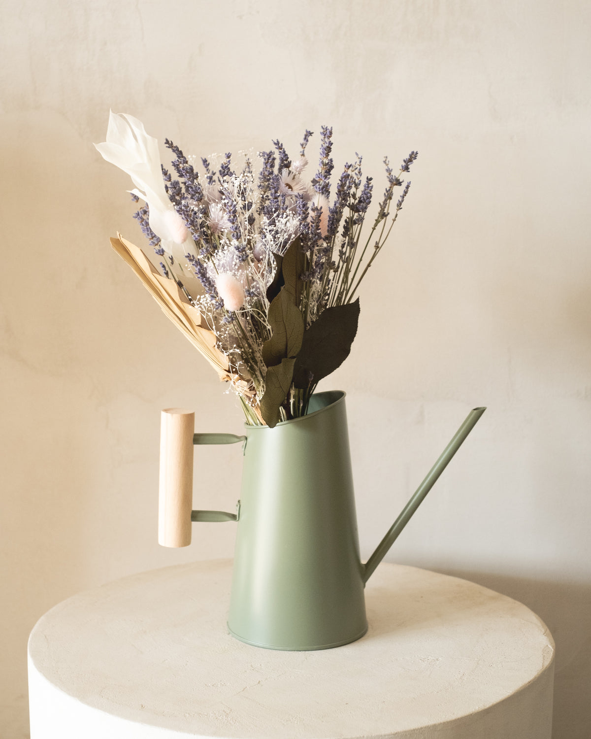 Bouquets de fleurs séchées assorties