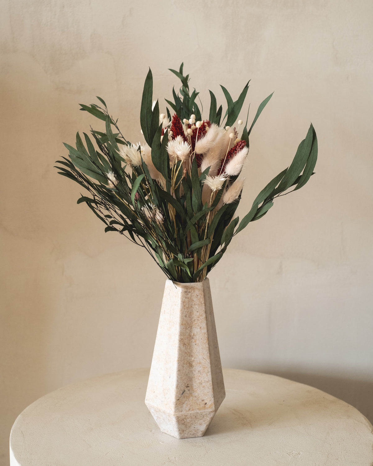 Bouquets de fleurs séchées assorties