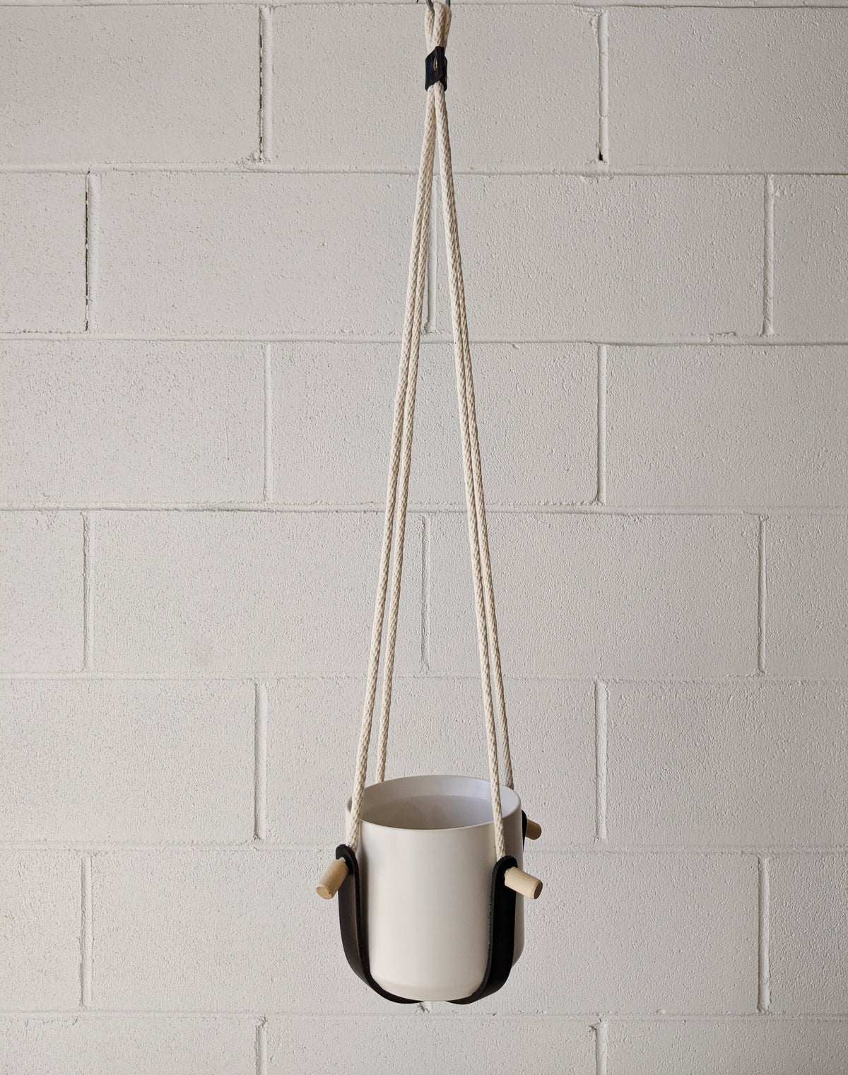 Jardinière « Atelier V Cuir »