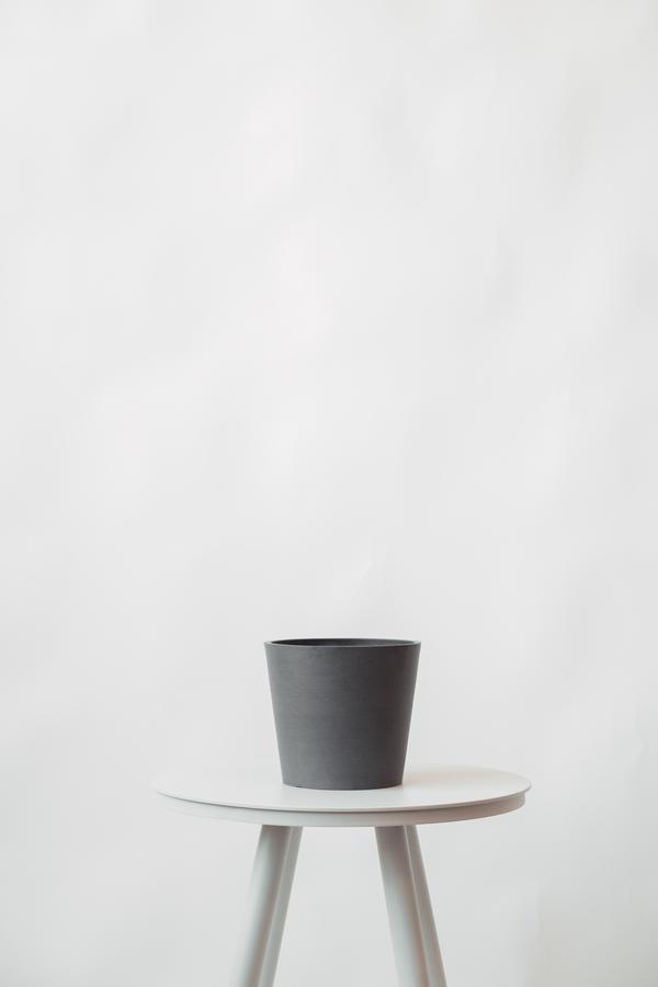 Petit pot conique